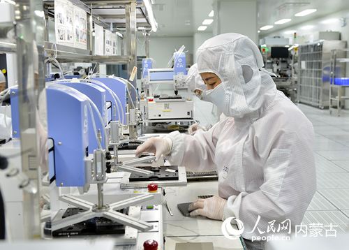 包頭 全力推進(jìn)“兩都”建設(shè) 以信息科技塑造發(fā)展新動能